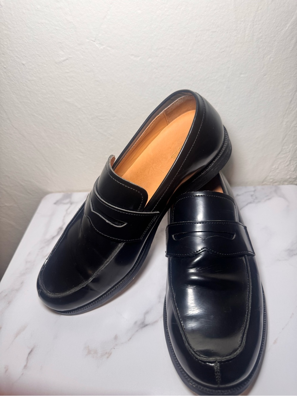 Classic Men’s Express Black Leather Penny Loafers